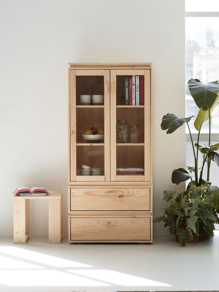 LIBE vitrina com 2 gavetas 78x171 2