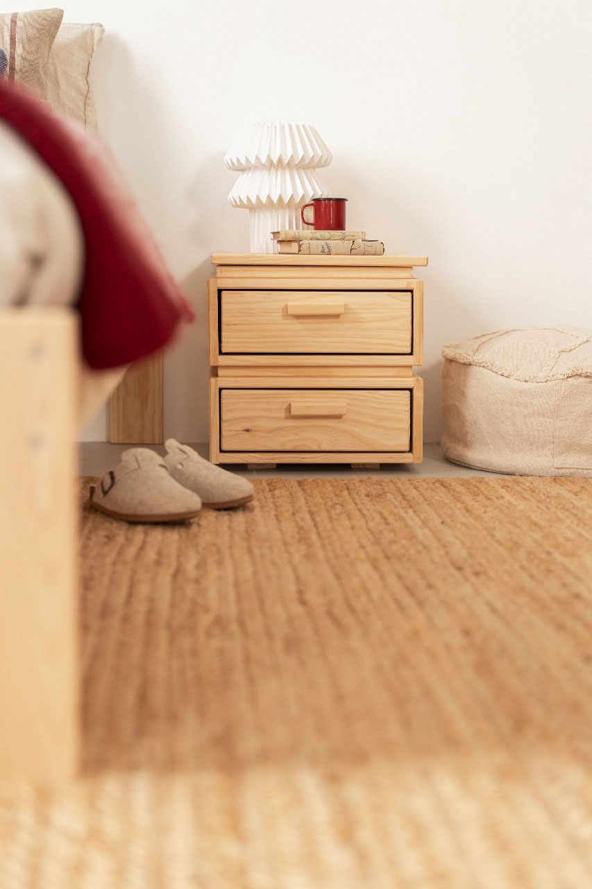 LIBE mesa de cabeceira com 2 gavetas 39x39