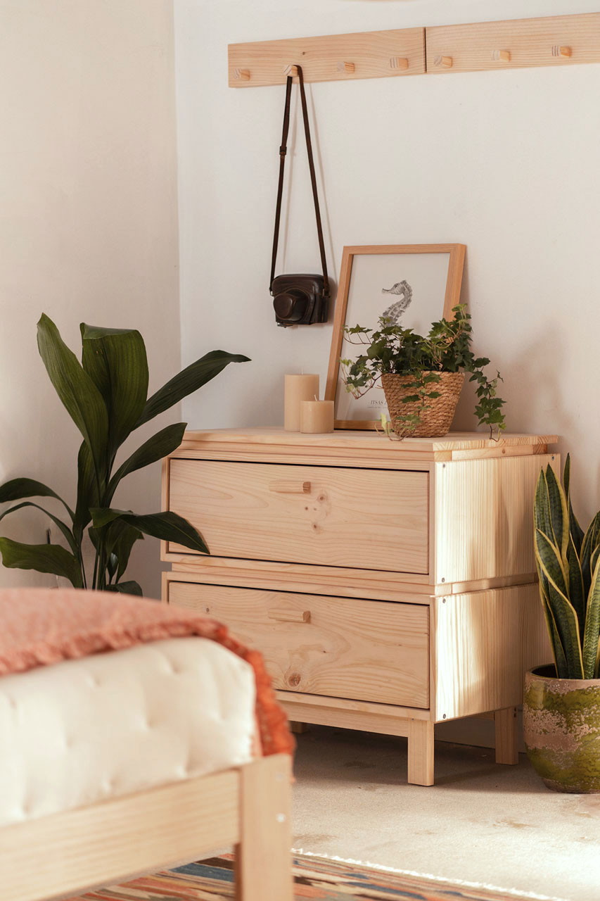 AIKA cómoda com 2 gavetas 78x72