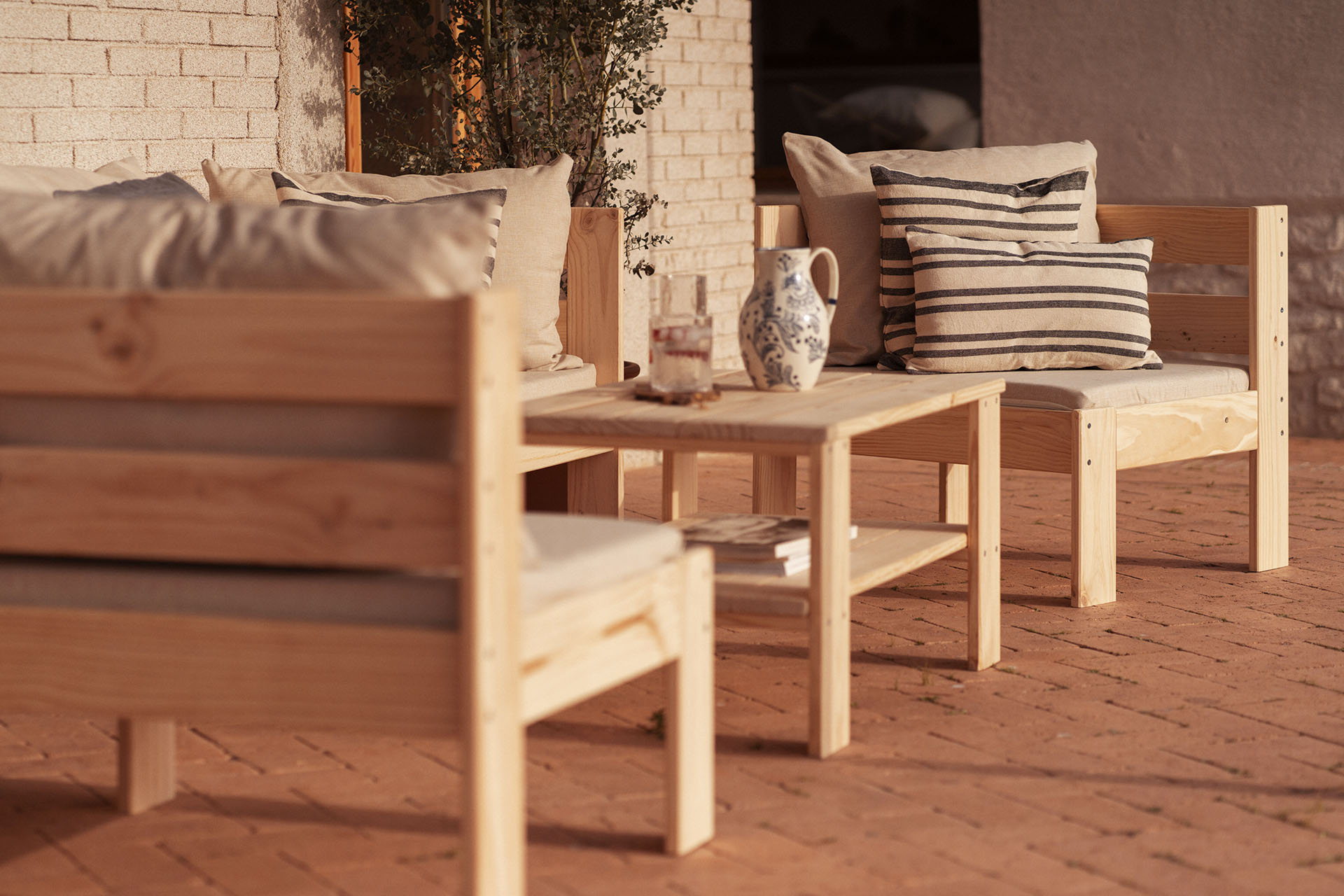 OREKA poltrona modular com braço direito para exterior
