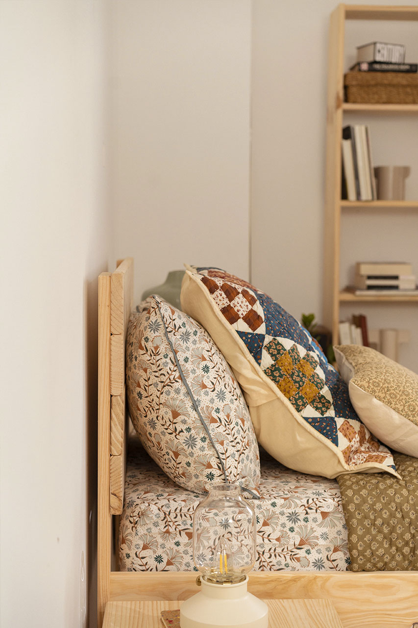 TESTA cama individual 90 com 2 gavetas de arrumação