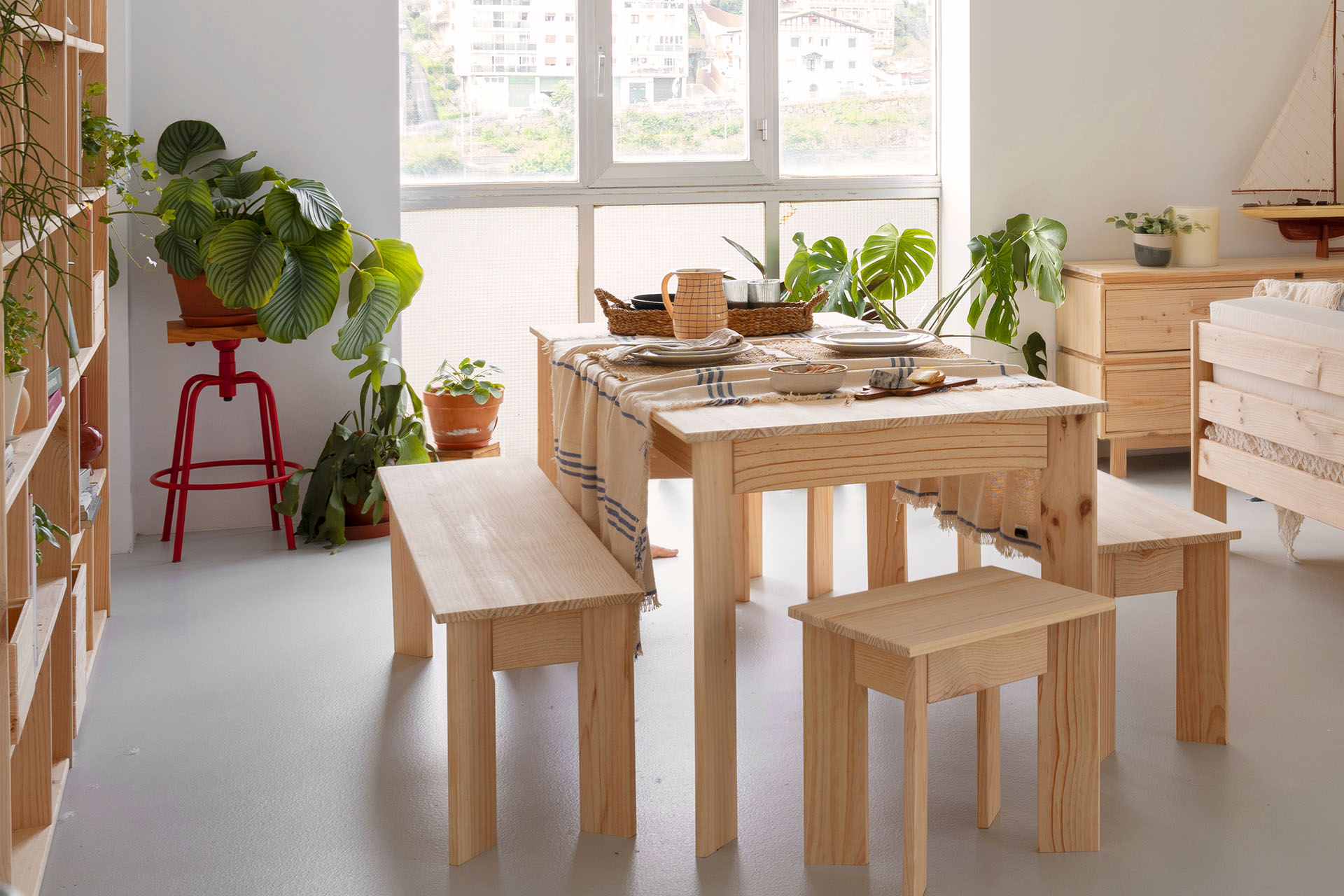 BATU conjunto mesa 180x80 com bancos